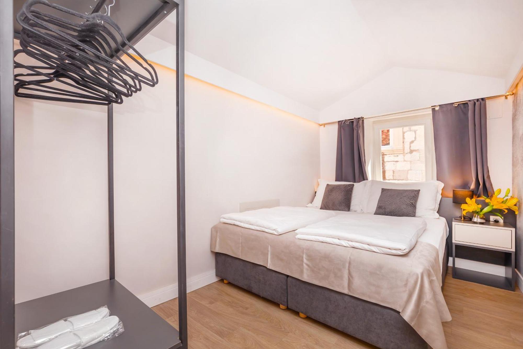 Old Town L Apartment Дубровник Екстериор снимка