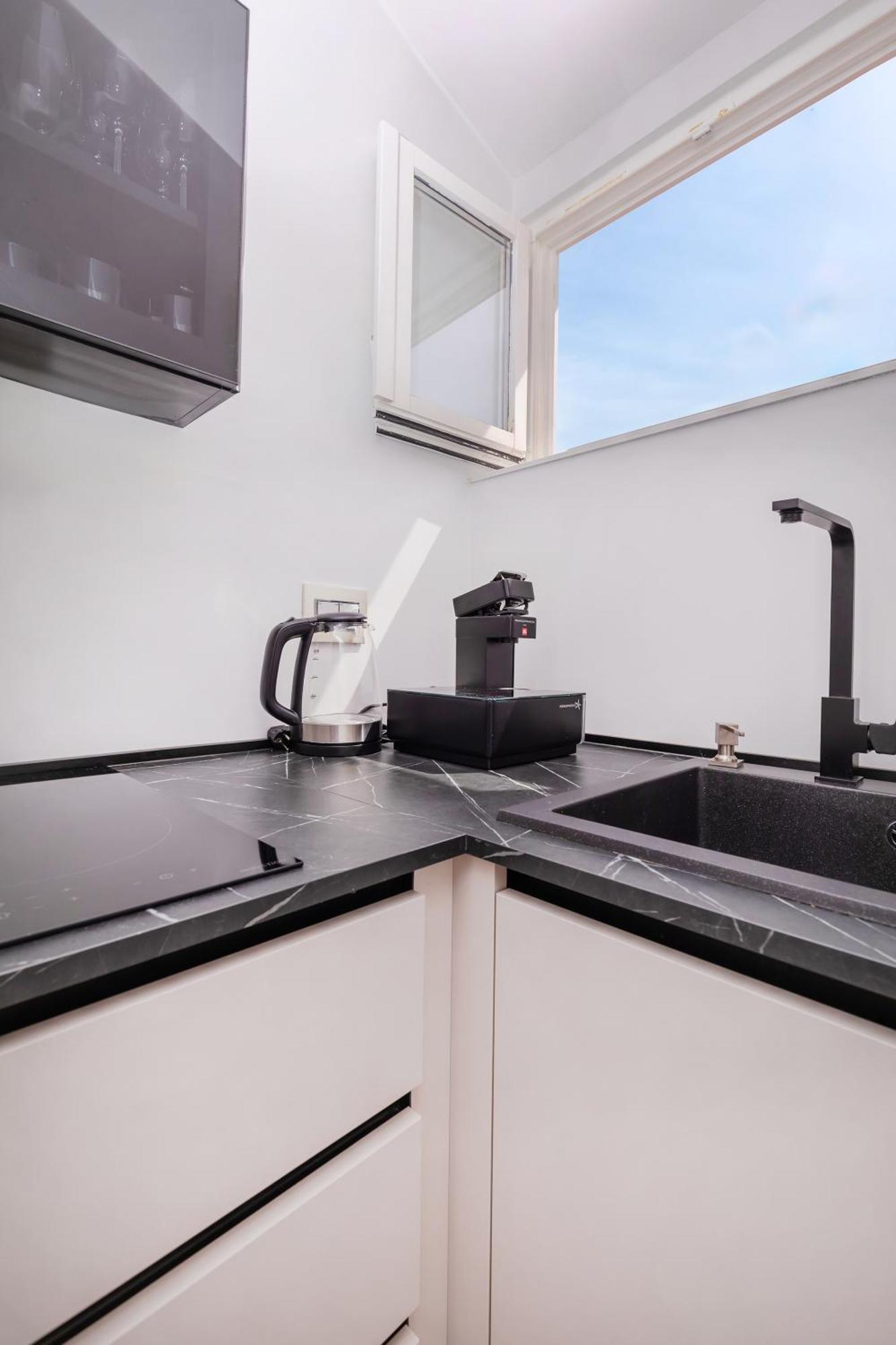 Old Town L Apartment Дубровник Екстериор снимка