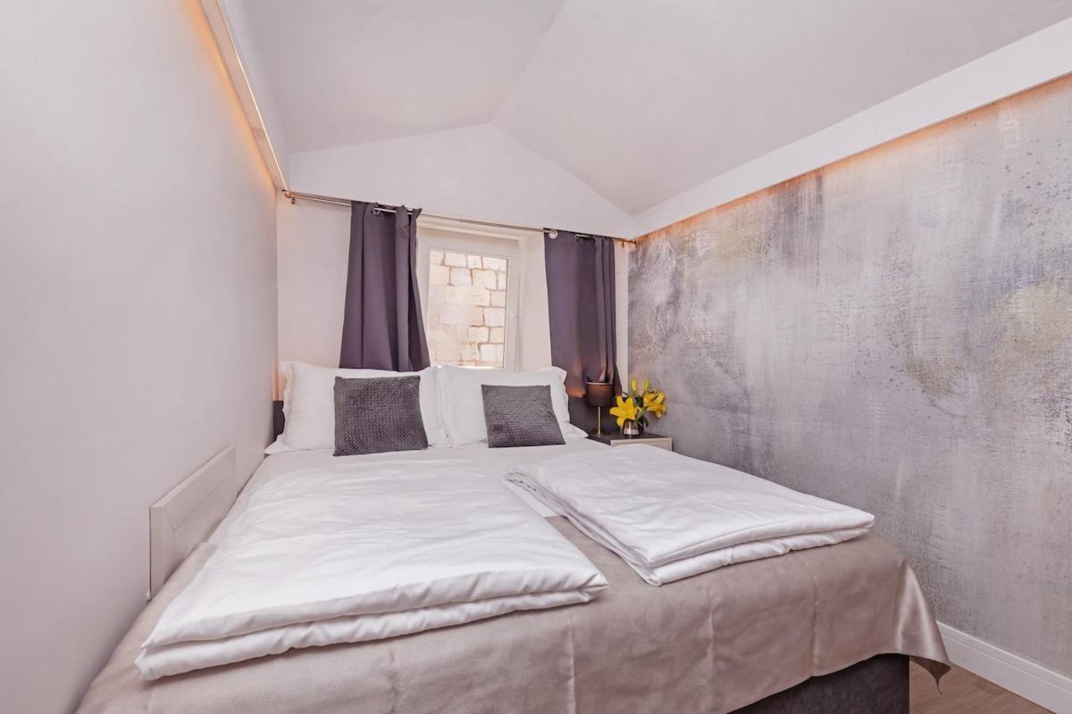 Old Town L Apartment Дубровник Екстериор снимка